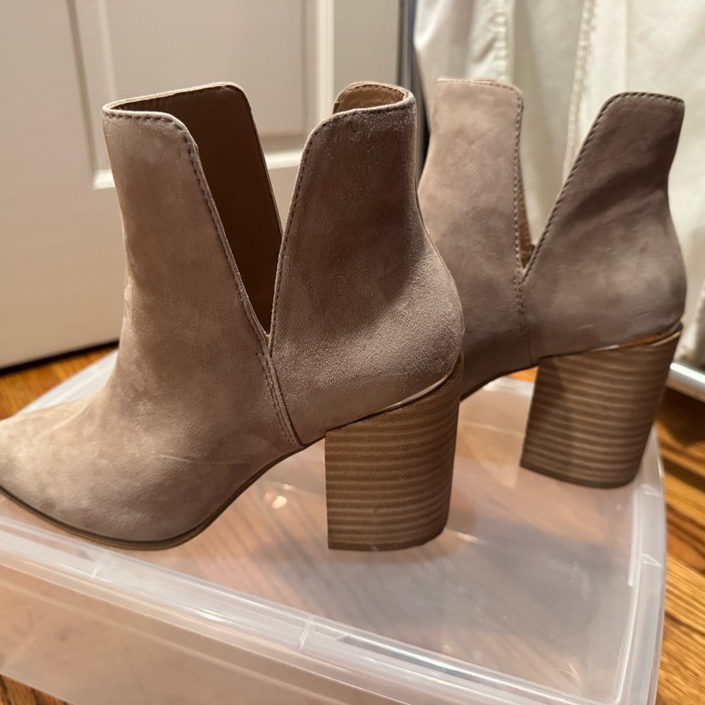 Steve Madden Taupe Ankle Booties Kaylah boot